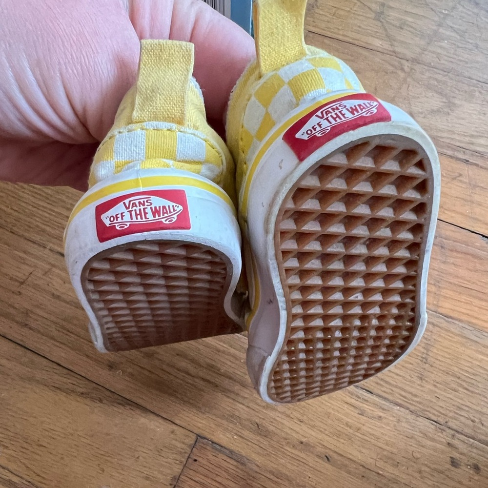Yellow checkered vans - Picture 2 of 2